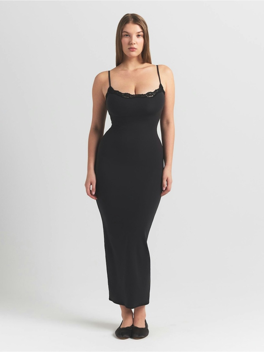 SKIMS fits everybody lace long slip dress color onyx